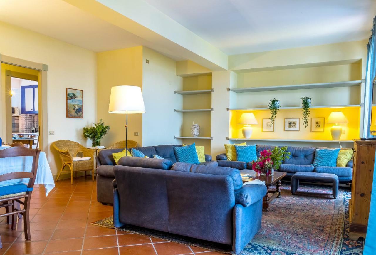 Les Suites - Apartments Riposto Exterior foto